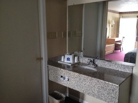 Knights Inn Cleveland