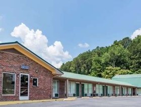 Knights Inn Cleveland