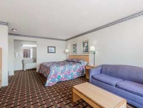 Knights Inn Cleveland