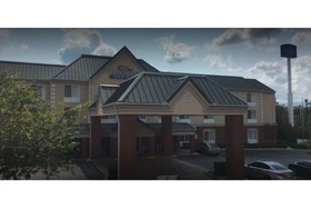 Baymont by Wyndham Clinton