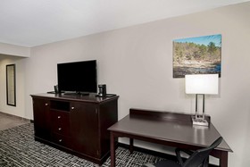 La Quinta Inn & Suites by Wyndham Cookeville