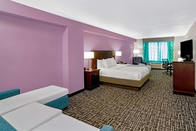 La Quinta Inn & Suites by Wyndham Cookeville