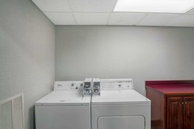 La Quinta Inn & Suites by Wyndham Cookeville