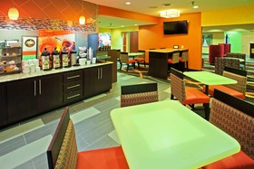 La Quinta Inn & Suites by Wyndham Cookeville