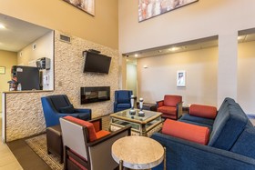 Comfort Suites
