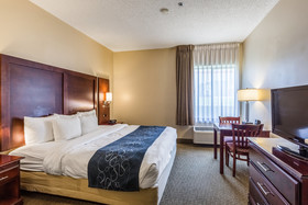 Comfort Suites