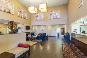 Comfort Suites