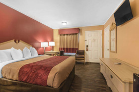 Econo Lodge Cornersville