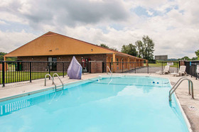 Econo Lodge Cornersville