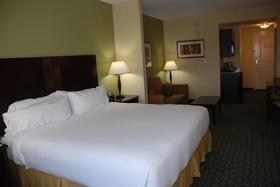Holiday Inn Express Hotel & Suites Covington