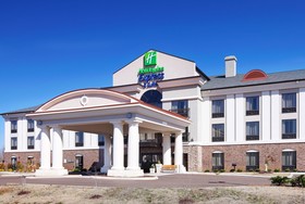 Holiday Inn Express Hotel & Suites Covington