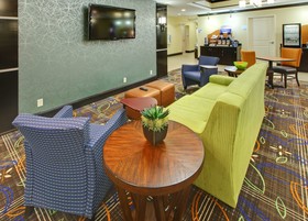 Holiday Inn Express Hotel & Suites Covington