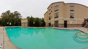 Holiday Inn Express Hotel & Suites Covington