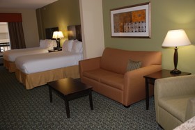 Holiday Inn Express Hotel & Suites Covington