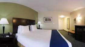 Holiday Inn Express Hotel & Suites Covington