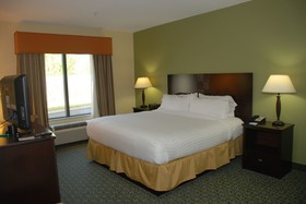 Holiday Inn Express Hotel & Suites Covington