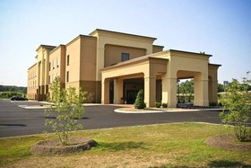 Hampton Inn Crossville