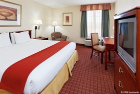 Holiday Inn Express Hotel & Suites Crossville