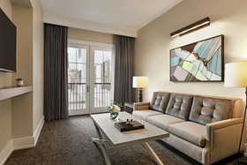 The Harpeth Franklin Downtown, Curio Collection by Hilton