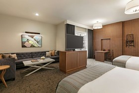 The Harpeth Franklin Downtown, Curio Collection by Hilton