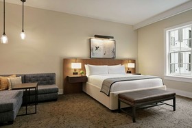 The Harpeth Franklin Downtown, Curio Collection by Hilton