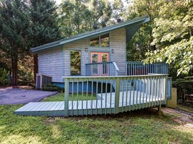 A Garden Blessing Cabin