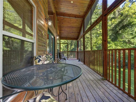 A Garden Blessing Cabin