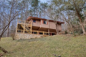 A Garden Blessing Cabin