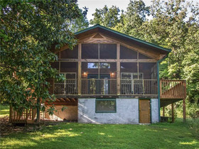 A Garden Blessing Cabin