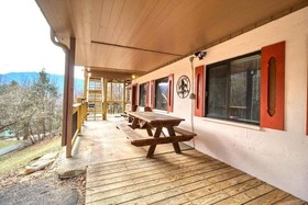 A Garden Blessing Cabin