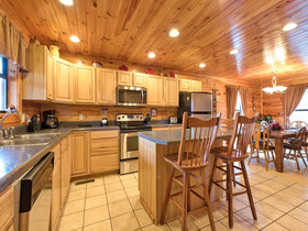 Apple Bear Lodge