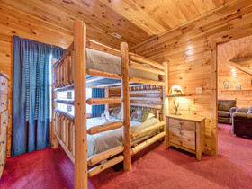 Apple Bear Lodge