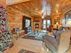 Apple Bear Lodge
