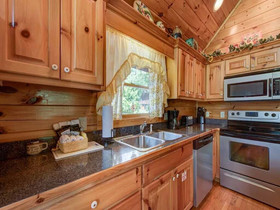 Artistic Mountain Home