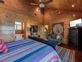Bear Elegance Cabin