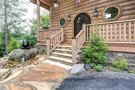 Bear Elegance Cabin