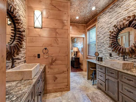 Bear Elegance Cabin