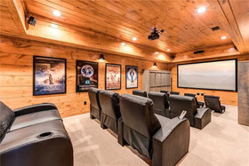 Bear Elegance Cabin