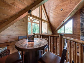 Bear Elegance Cabin