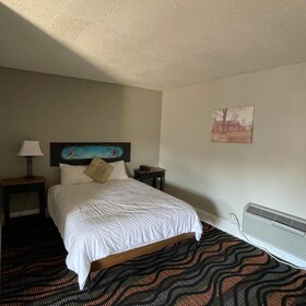 Country Town N' Suites