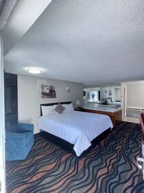 Country Town N' Suites