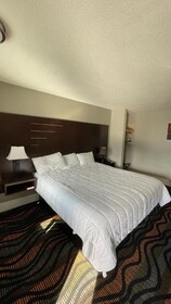 Country Town N' Suites