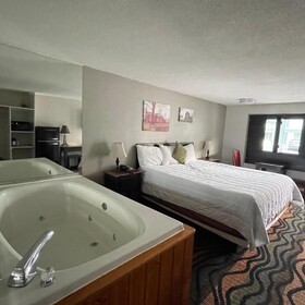 Country Town N' Suites
