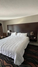 Country Town N' Suites