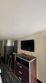 Country Town N' Suites