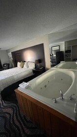 Country Town N' Suites