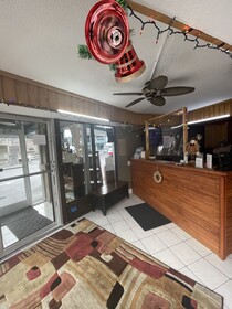Country Town N' Suites