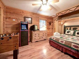 Gentle Ben’s Den