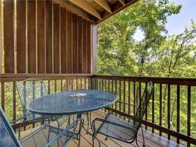 Hibernation Station Cabin