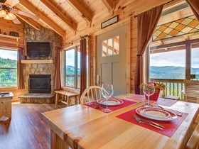 Journeys End Cabin